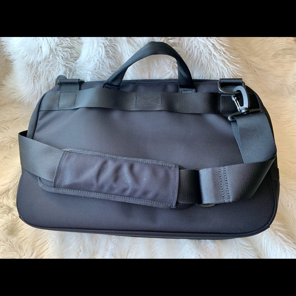 Aer Commuter Brief Black